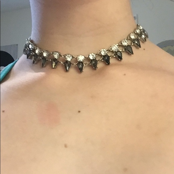 Jeweled choker - Picture 2 of 2